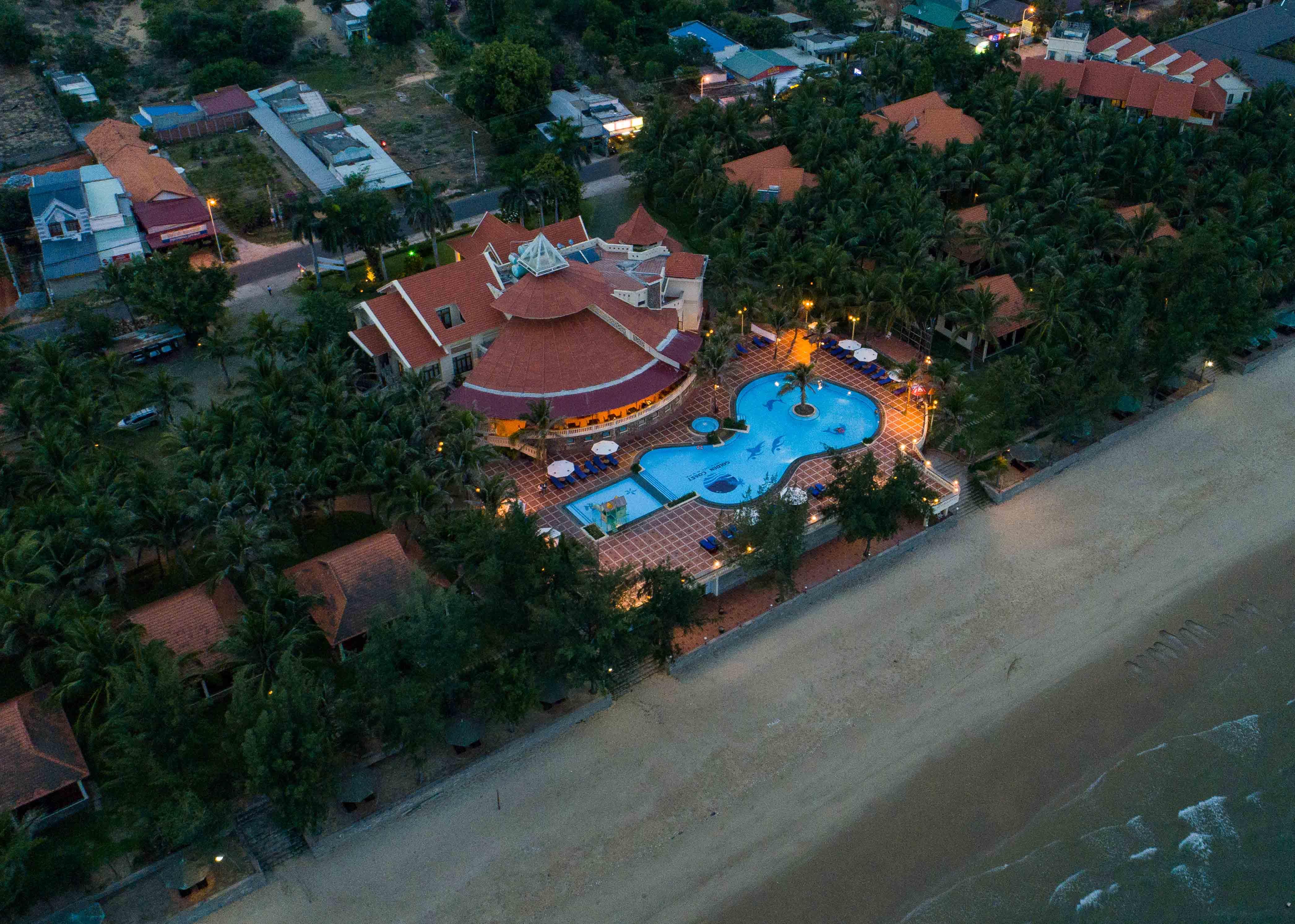 Golden Coast Resort & Spa Phan Thiet Exterior photo