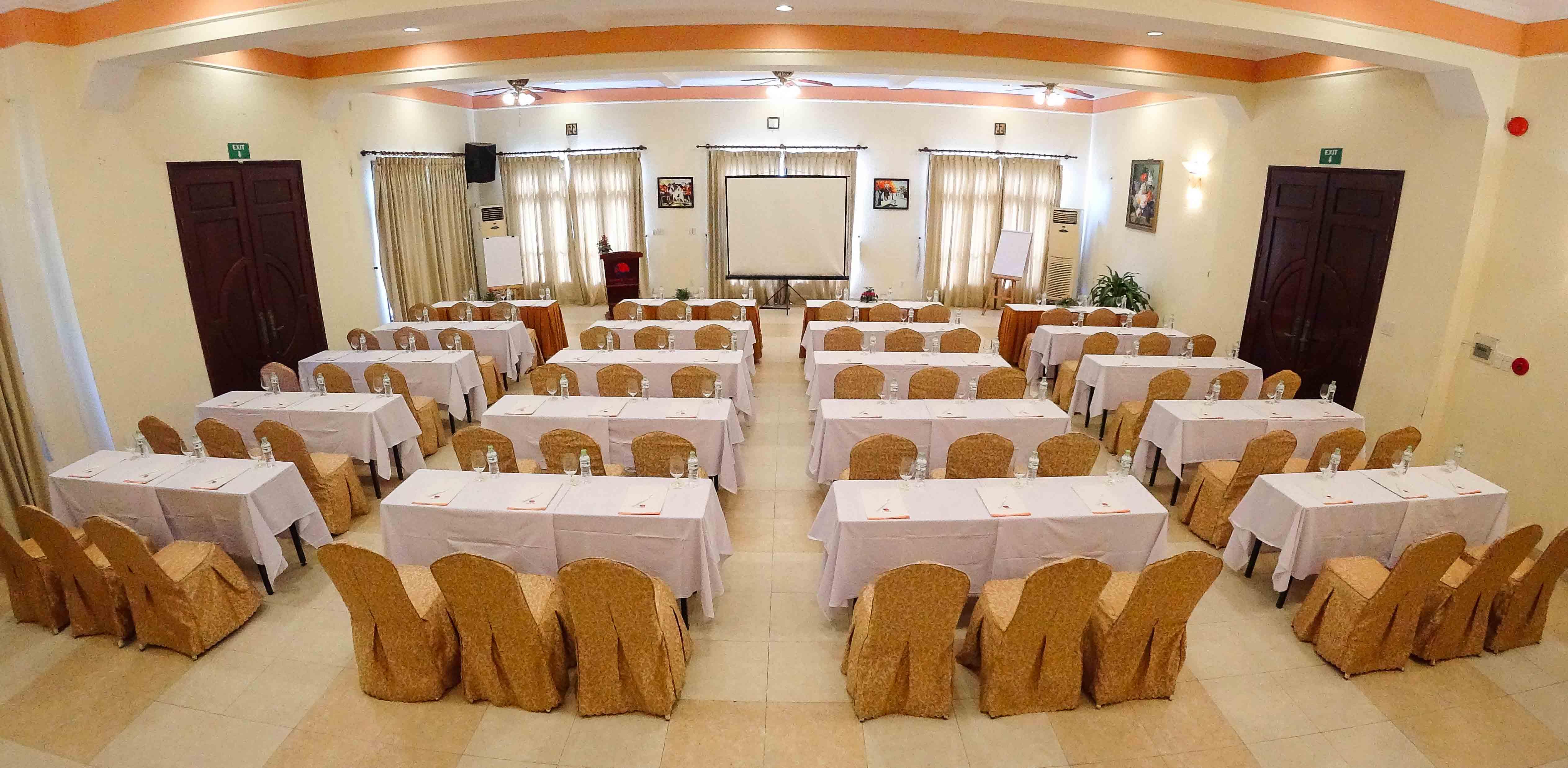 Golden Coast Resort & Spa Phan Thiet Exterior photo