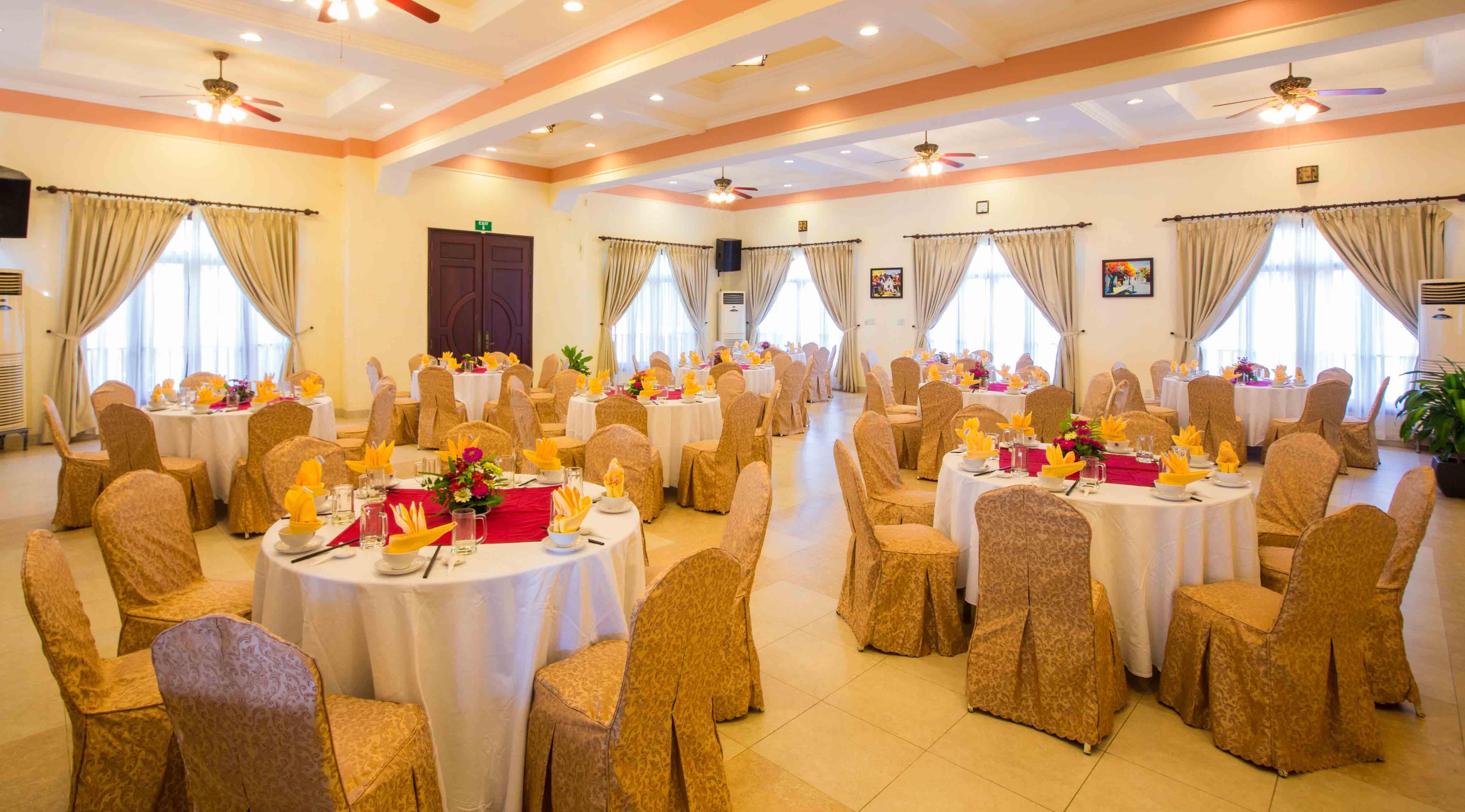 Golden Coast Resort & Spa Phan Thiet Exterior photo